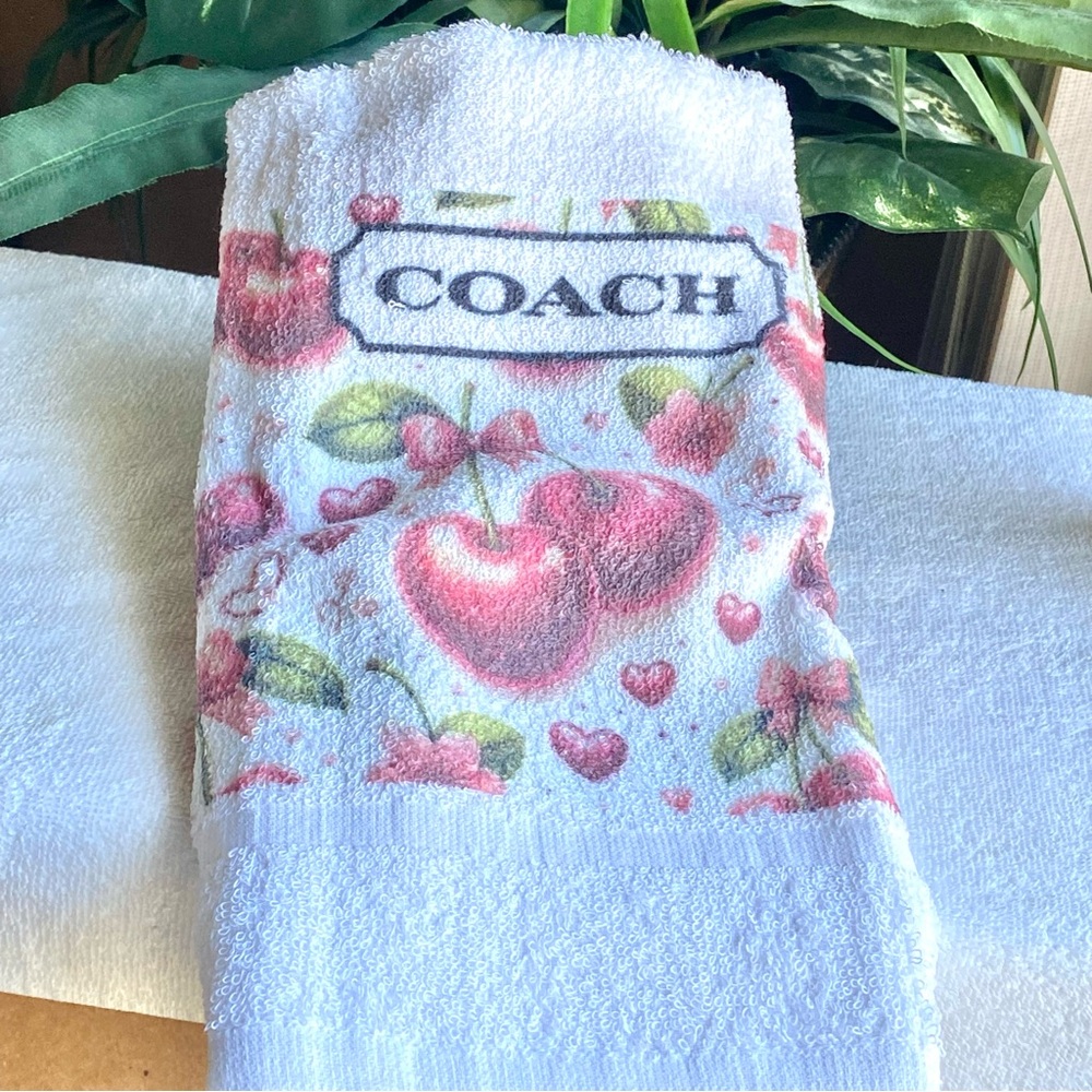 Hand crafted designer Cherry Print kitchen Towel NEW - Picture 4 of 7